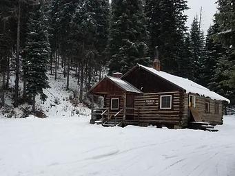 Walker Cabin pic 2