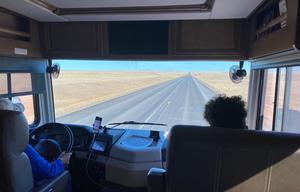 DELIVERY: 2019 Bounder - 2FB - 3 Bunks - Washer