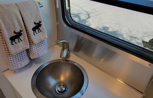 2023 Airstream RV Bambi 22FB