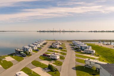 Bayfront Resort at Cross View