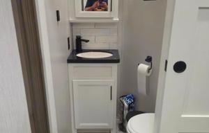 Luxury 5th wheel 2 bedrooms 1.5 baths 3 ac sleep 6
