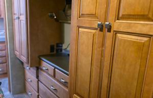 2013 Winnebago Vista 35F aka the Hilton on Wheels