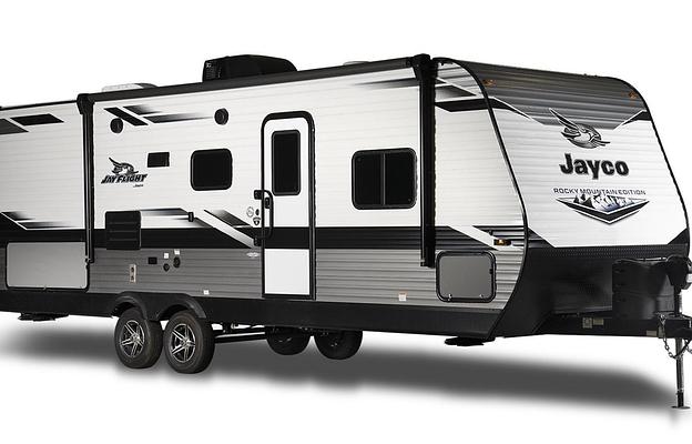Sleeps 9 2022 Jayco Jay Flight SLX 284BHS