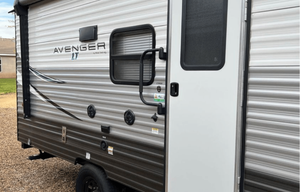 2021 Prime Time RV Avenger 17bhs