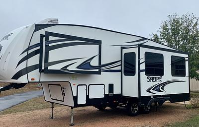 HOME AWAY FROM HOME 2018 Sabre...Will DELIVER & SET UP