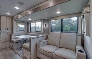 BRAND NEW! 2025 Catalina Legacy 293QBCK Bunk House