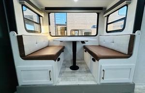 Stylish Family Explorer 2025 Nobo 20.3