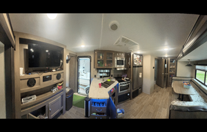 2020 Palomino Puma 32RBFQ RV rental photo 3