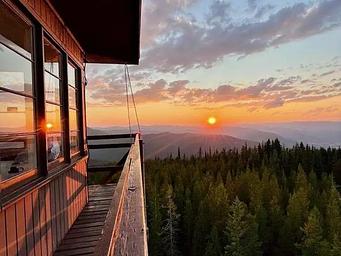 Sunset at UpUp