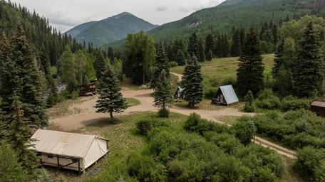 Lazy Rooster Ranch