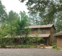 Huckleberry Hideaway Cabins and RV