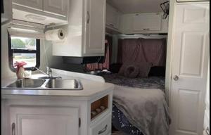 Born2Ryde is a 2006 Four Winds RV