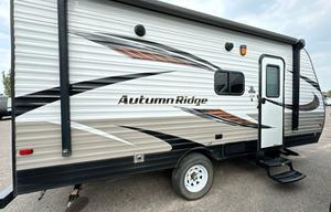 2018 Starcraft Autumn Ridge Outfitter 19BH