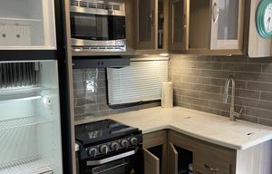 2021 Coachmen RV Freedom Express Liberty Edition 326BHDSLE