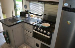 2023 Tracer 31BHD RV rental photo 11