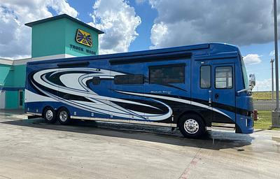 2022 Dutch Star 4369 RV rental photo 2