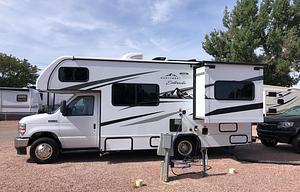 Easy Get Away - 2022 East to West Entrada
