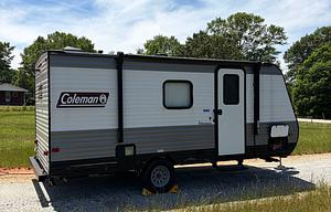 Little Bear, a family friendly, easy tow camper