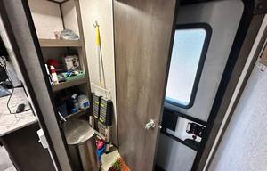 2020 Coleman Lantern BH 285