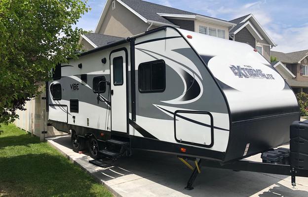 Big enough for the Fam; light enough for the SUV