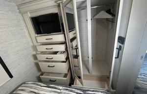 A-1 Alante Family Luxury RV - Endless Adventures!