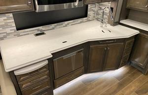 2022 Tiffin Motorhomes Phaeton 40 QKH RV rental photo 10