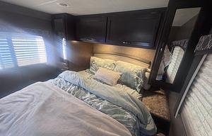 2020 Thor Motor Coach Chateau 28Z