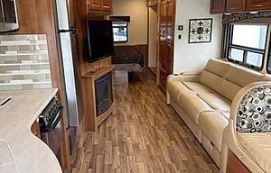 2018 Coachmen RV Mirada 32SS
