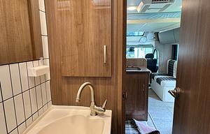 Itasca Viva 23L — European Chic on Wheels