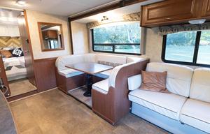 Winnebago Minnie Winnie 31K