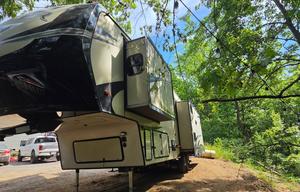 2018 Prime Time RV Crusader 340RST