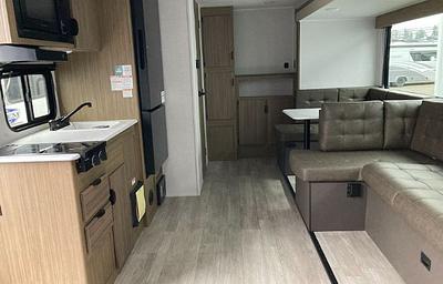 2025 Forest River RV Salem FSX 191SS RV rental photo 2