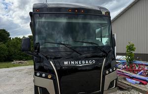 Gianna's 2021 Winnebago Forza 38W Diesel
