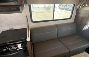 2022 Winnebago Ford 25B RV rental photo 4