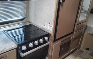 2022 Thor Chateau 25V
