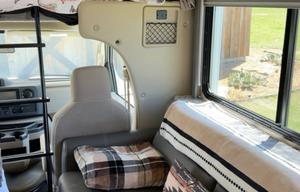 2022 coleman 28CM RV rental photo 13