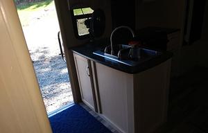 2018 Winnebago 2455BHS
