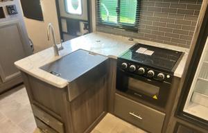Lisa and Earl's Family Adventure RV Rental