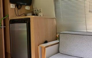 GUNNAR - 2008 Airstream Safari Sport M-17
