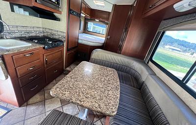 2014 Thor Chateau 22E Motor Coach All Season Ready