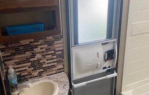 Keystone Passport 2810BH *Family & Pet Friendly*