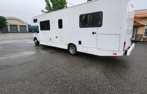 2016 Thor Motor Coach Majestic 28A