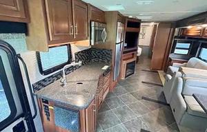 2015 Southwind 34A RV rental photo 20