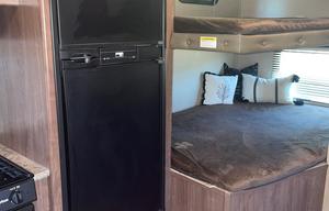 2017 Dutchmen RV Coleman Lantern Series 244BH