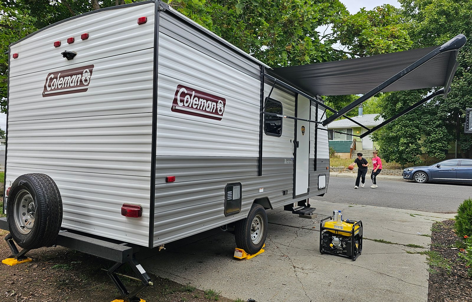 Easy Towing! Rent this perfect entry level camper!