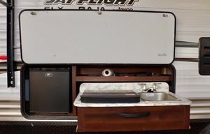 2018 Jayco Jay Flight SLX 242BHS RV rental photo 14