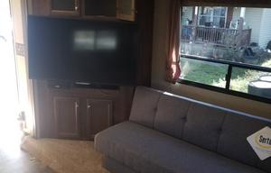 2013 Coachmen RV Chaparral Lite 280RLS