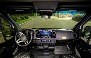 2026 Insignia 24B RV rental photo 9