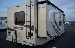2019 Thor Motor Coach Freedom Elite 30FE Bunkhouse