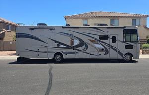 2 Baths, Washer/Dryer, 2 A/Cs, King Bed, Sleeps 6